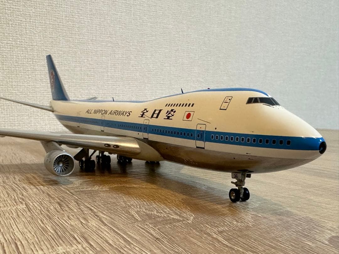 ANA B747SR-100全日空 BBOX 1/200 JA8136