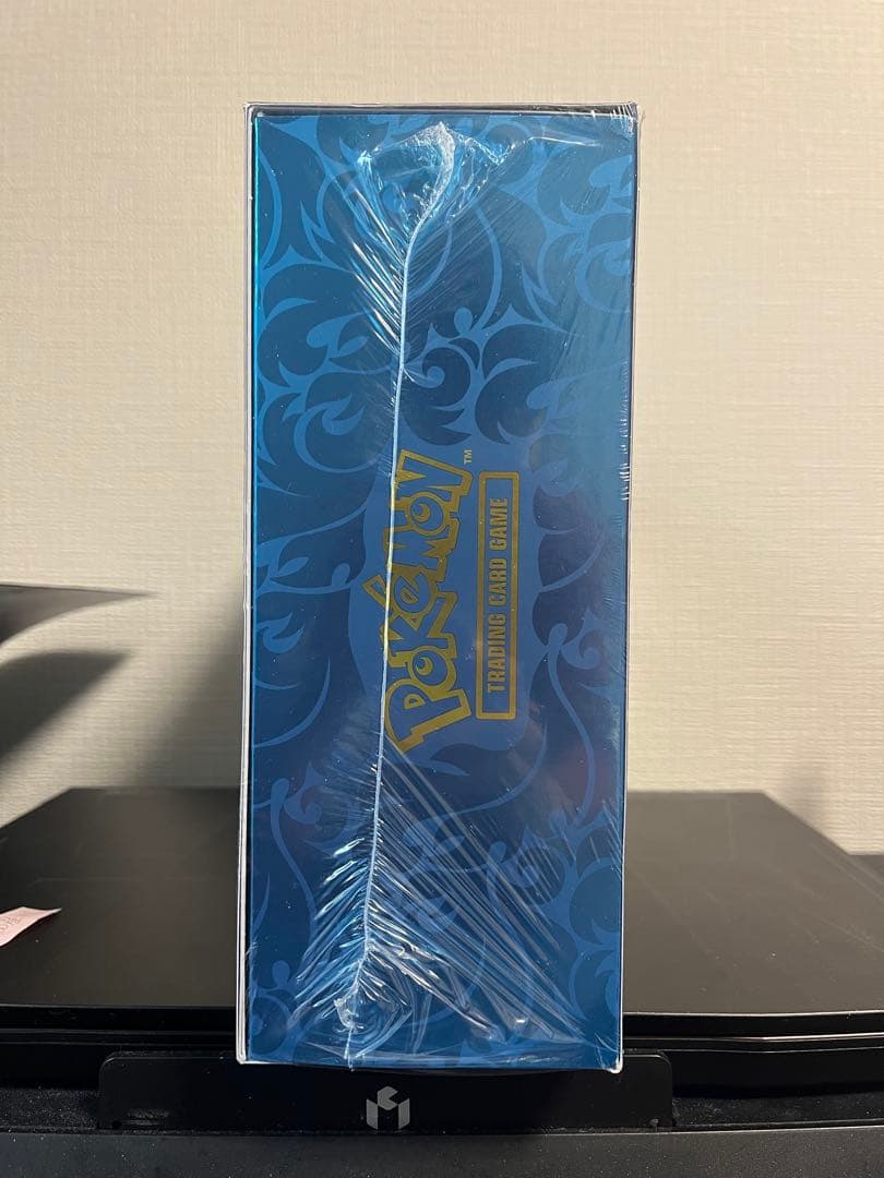 ポケモンカード　メガリザードンx ウルトラ プレミアム コレクション ボックス