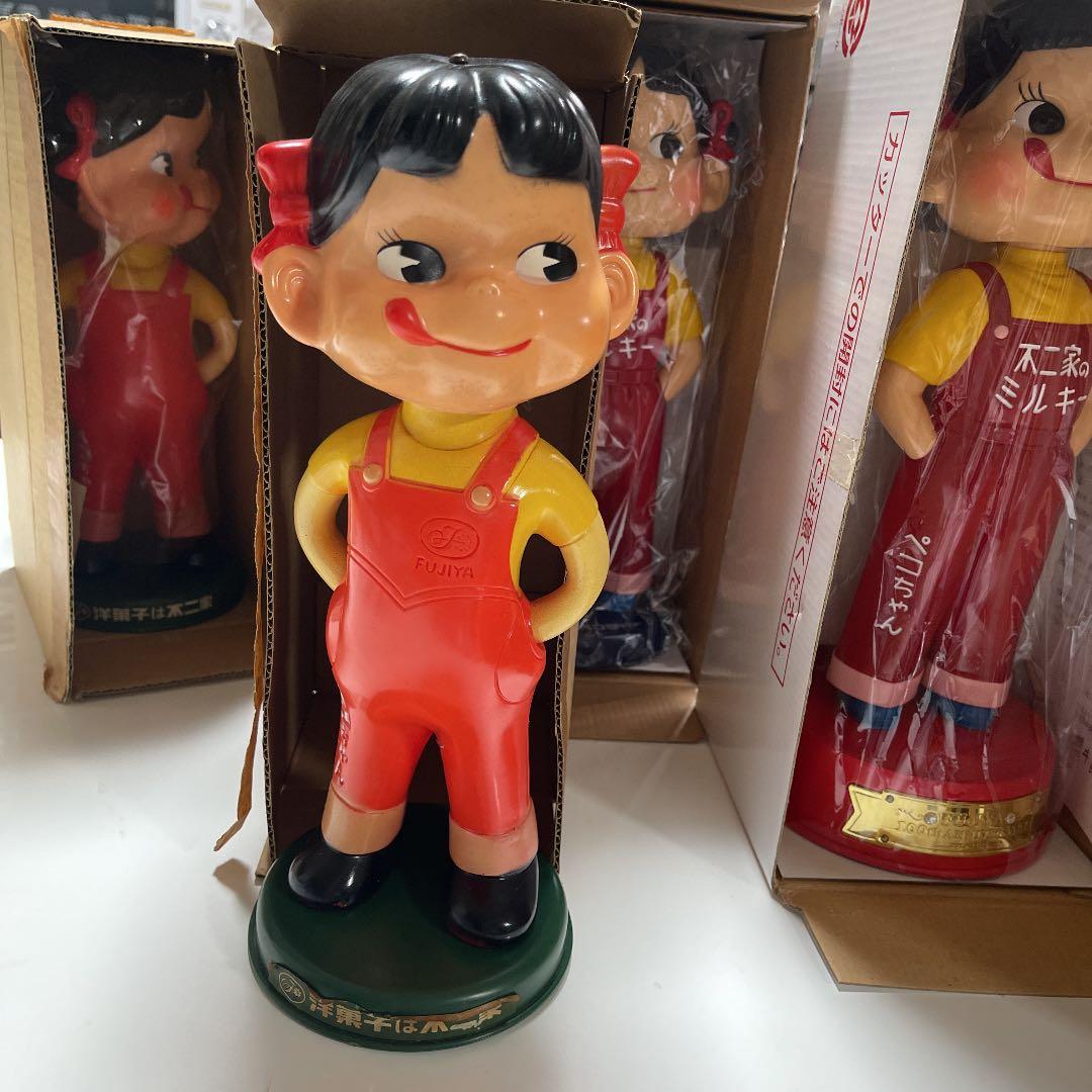 限界値下げ！！激レア首振りペコちゃん8体 バラ売り不可