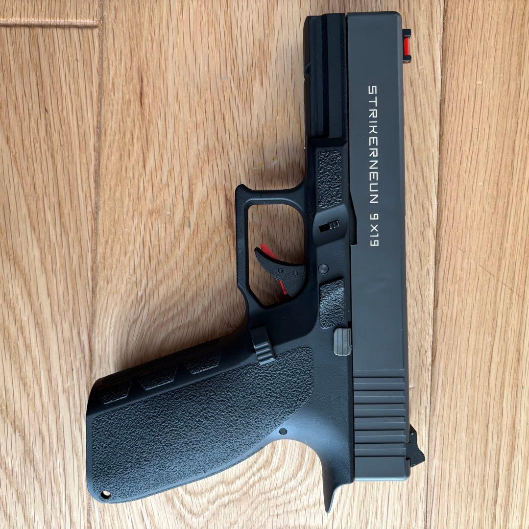 つ*ん様 STRIKERNEUN ストライカー9 予備マガジン2本付き