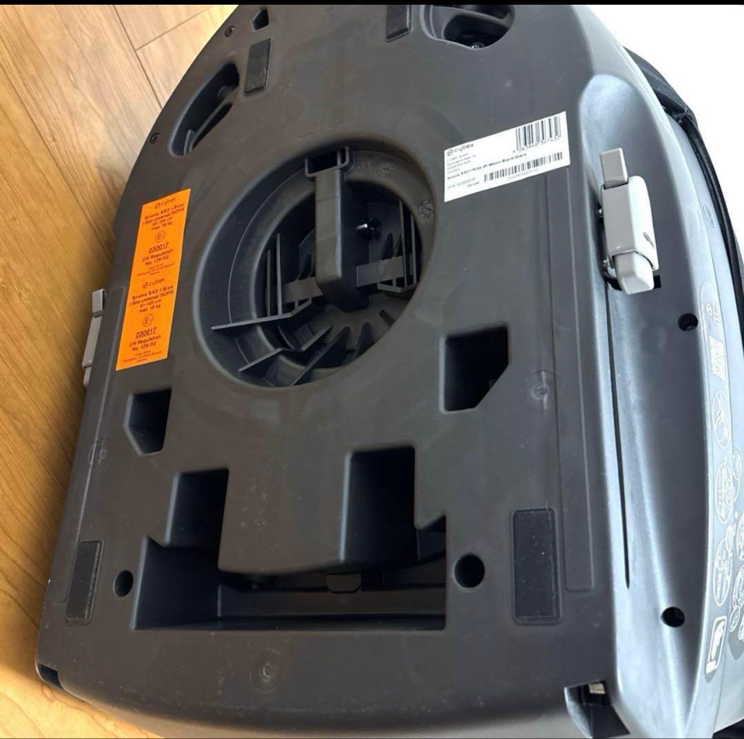 チャイルドシート　シローナ SX2 i-Size インレイ付