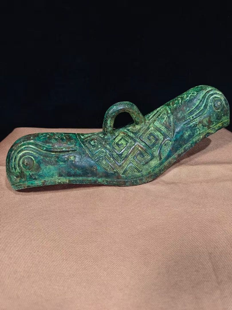 中国古美術品.旧蔵珍品·古青銅器·酒礼器 ·古酒器·祭祀品·文房置物·賞物