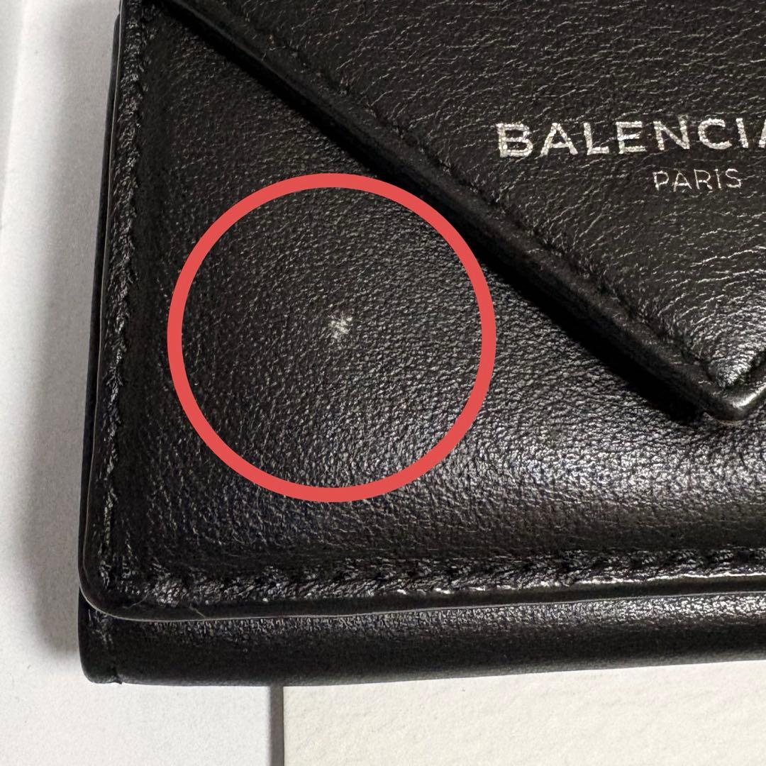 バレンシアガ　ミニ　ウォレット　財布　三つ折り財布