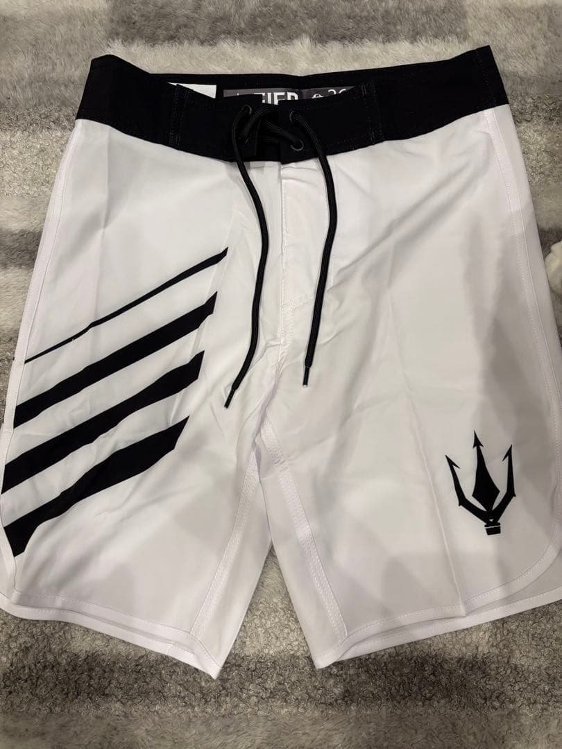 FIED ファイド サーフパンツ 水着 サイズSホワイト ストライプ フィジーク
