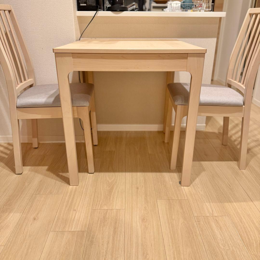 ダイニングテーブル IKEA エーケダーレン