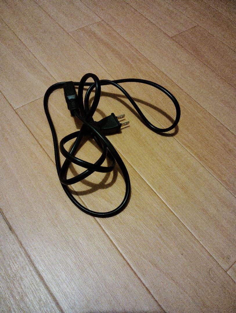 PS4 Pro 本体　CUH-7000BB01