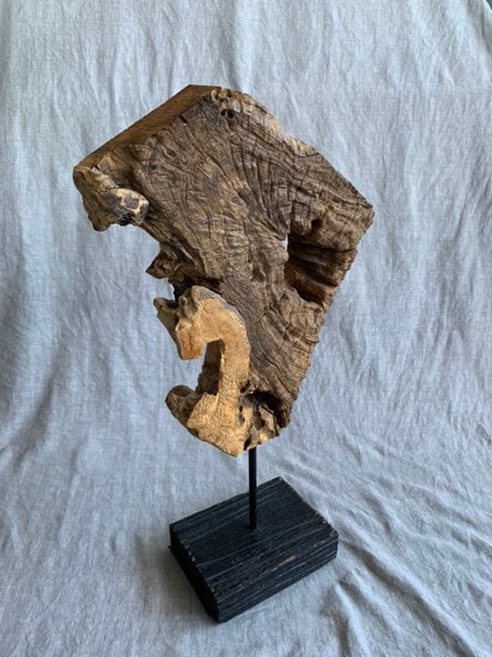 ブルートパーズとダイヤモンド0.01ct？ のピンブローチ K18