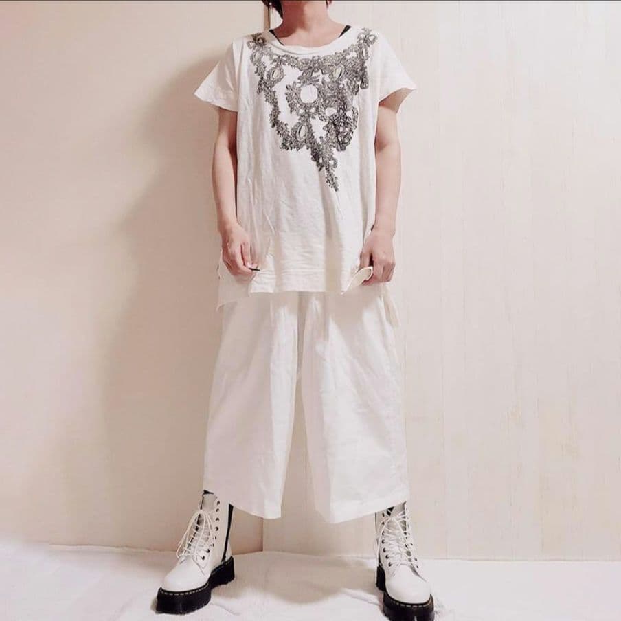 NO CONTROL AIR ワイド サルエル ガウチョパンツ 白