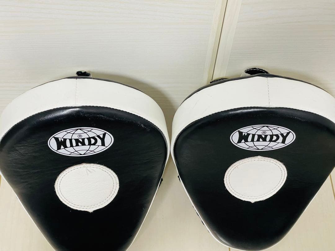 WINDY パンチングミット PP-10 白/黒