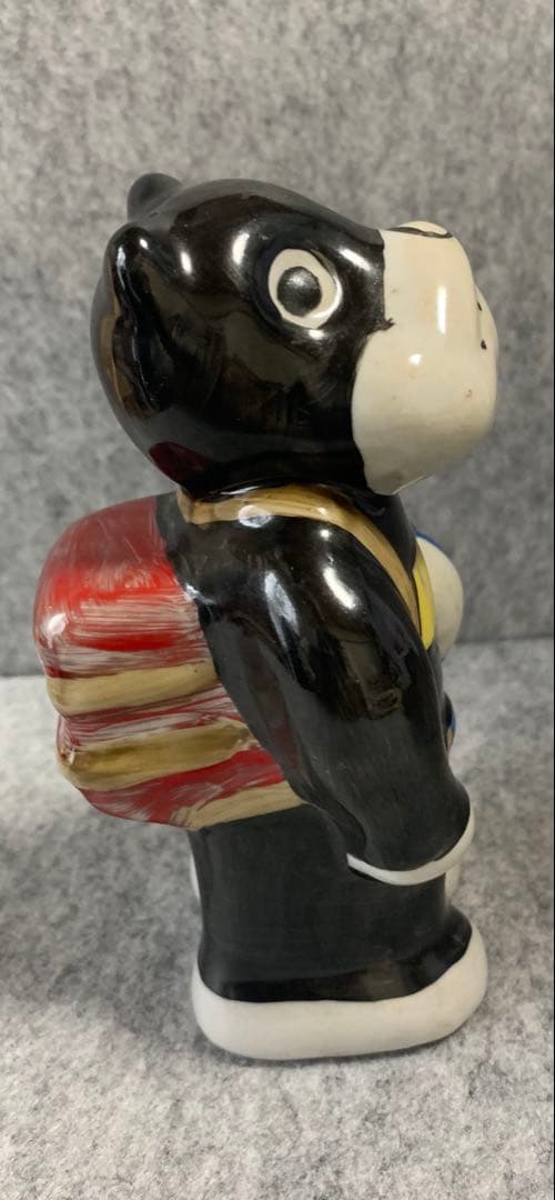 のらくろ陶器像