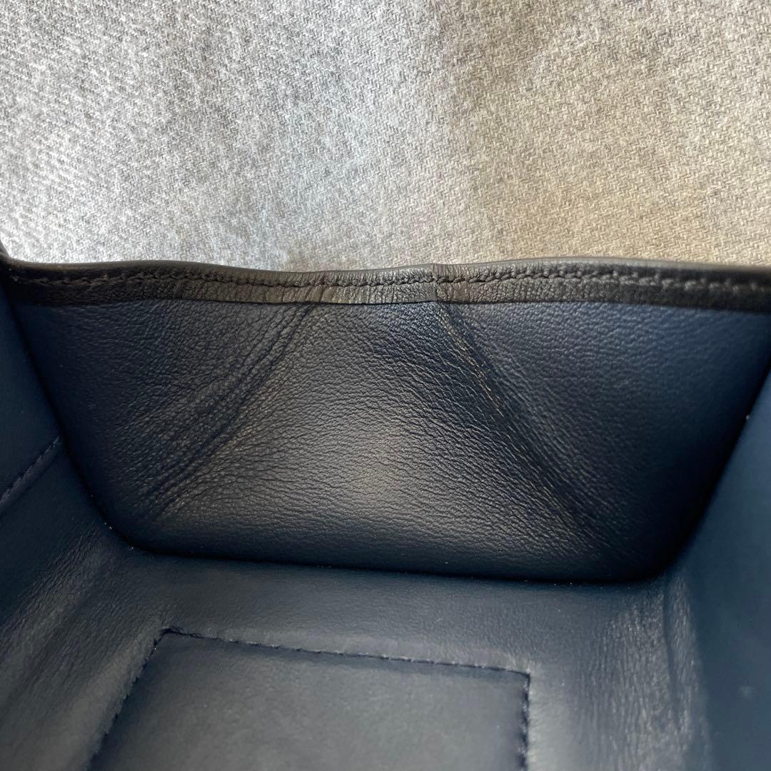 J.M. DAVIDSON スタッズ付き三つ折り財布