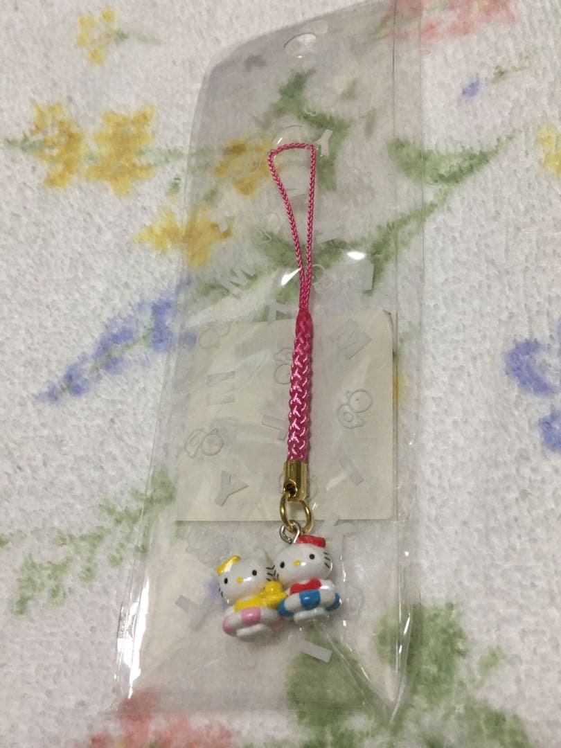 【希少】キティ&ミミイ vivitix 浮き輪 根付 ストラップ