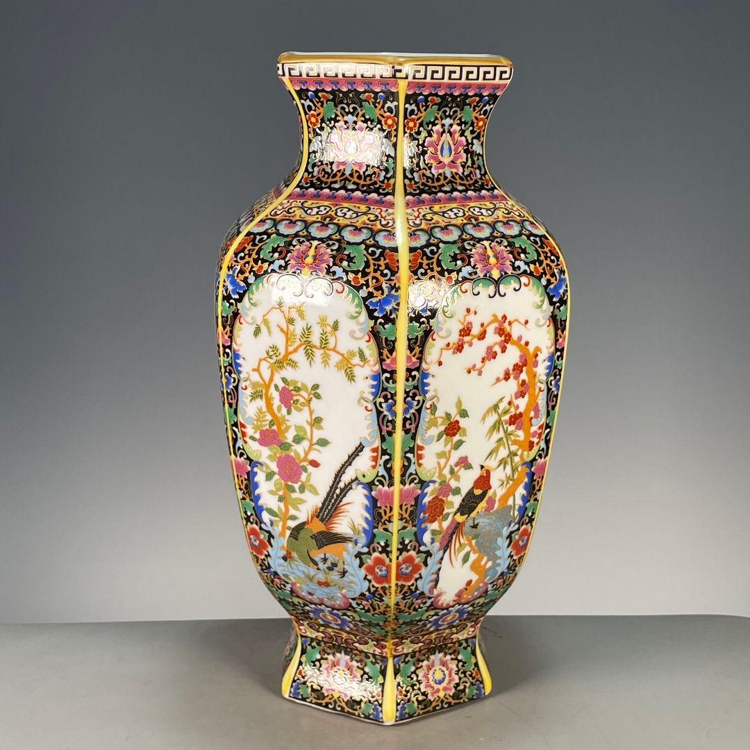 琺瑯彩六面開窓花鳥賞瓶 景徳鎮 陶磁器 装飾品 現代工芸品 美術品 置物