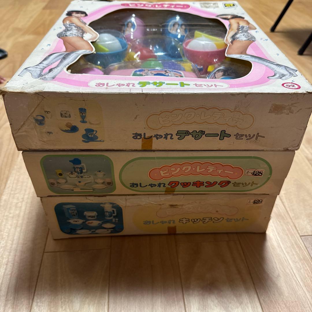 ピンク・レディー　おしゃれキッチン　おしゃれクッキング　おしゃれデザートセット