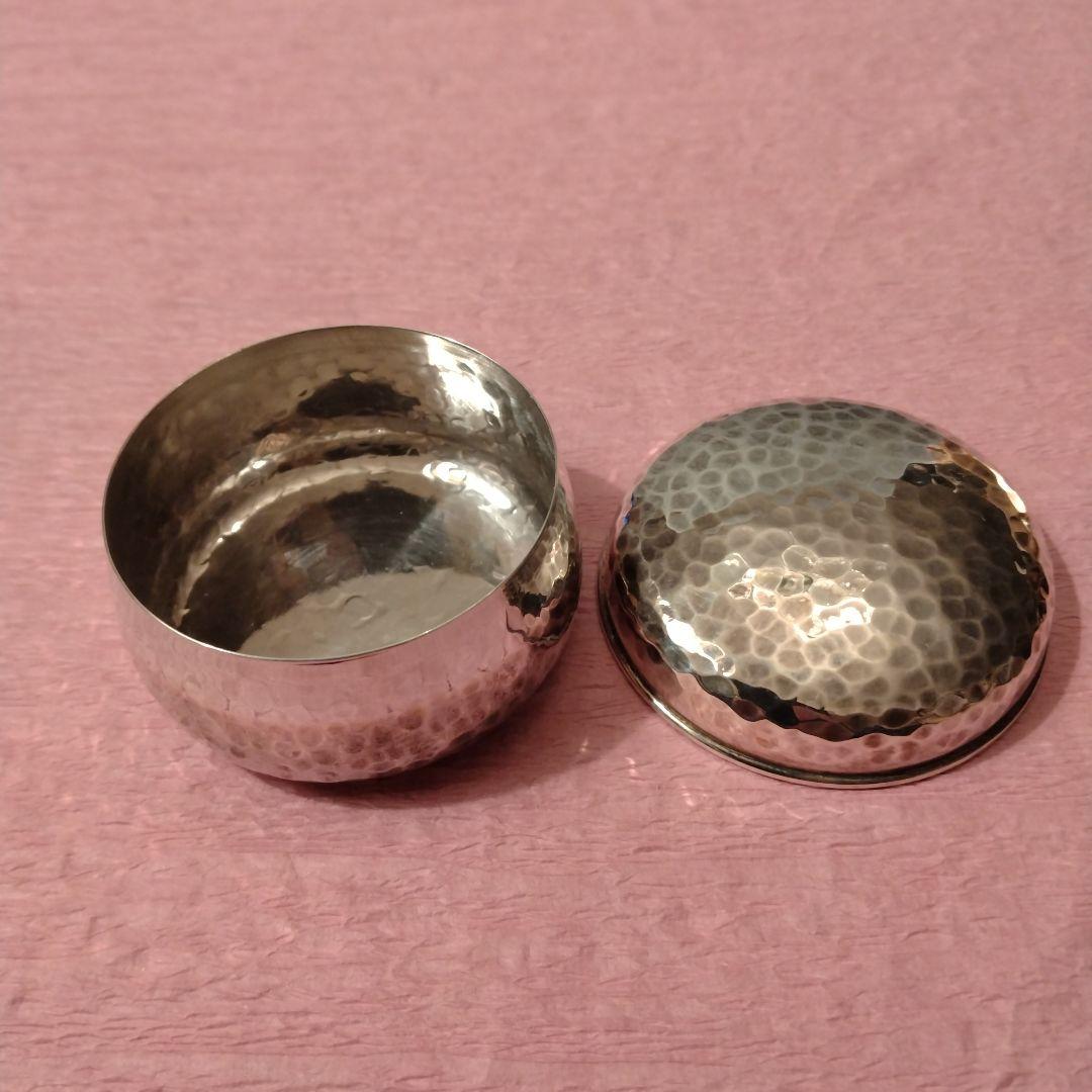 セール（28日まで）純銀　小ぶりボンボニエール　36.0g