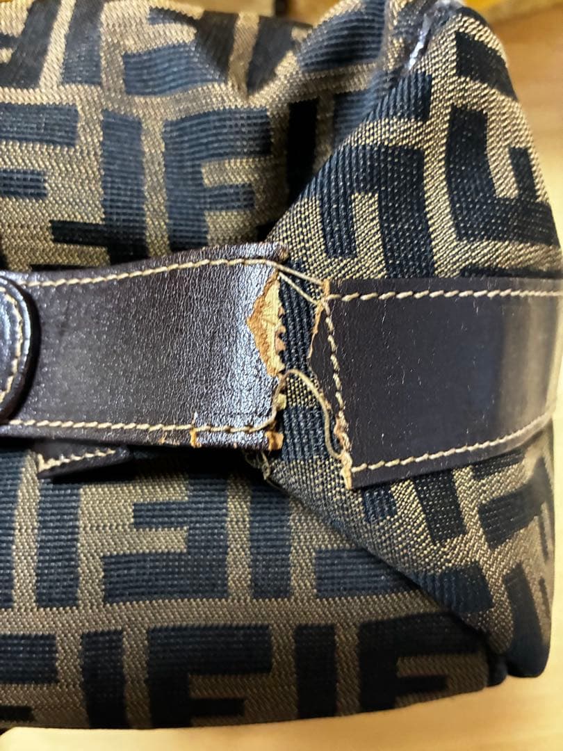 FENDI フェンディ ズッカ 柄バニティバッグ ブラウン 茶