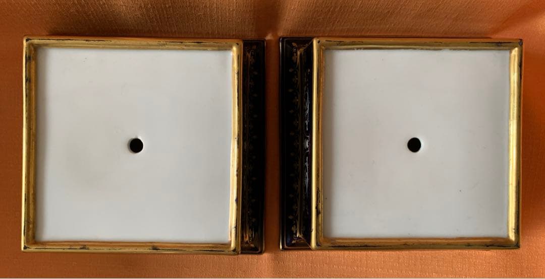 ウィーン窯　瑠璃金彩花瓶台　一双　ハンドペイント