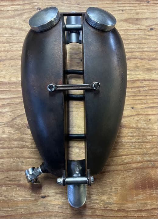 ピーナッツタンク ハーレー タンク ガソリンタンク バイクタンク