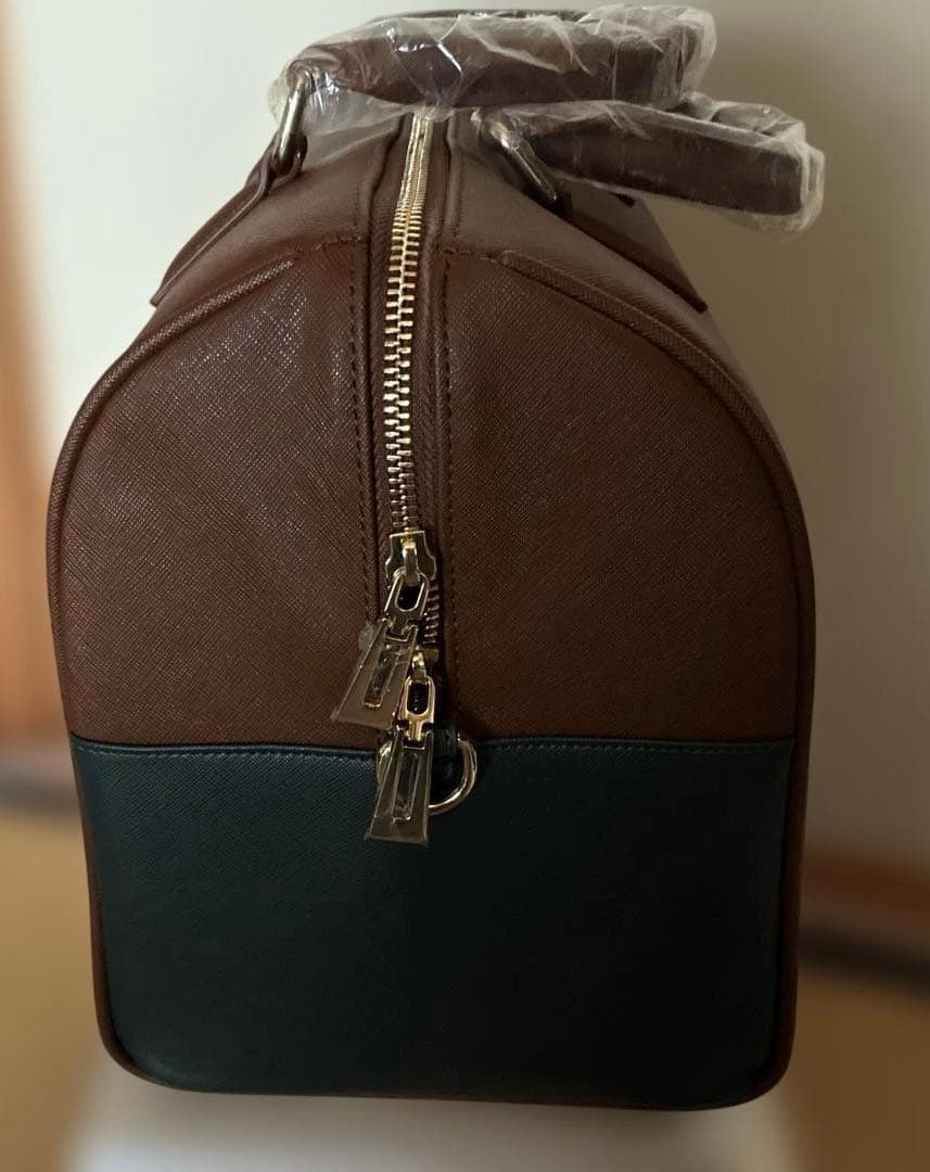 値下げ‼︎ BTS V アーティストメイド　MUTE ミュート　ボストンバッグ