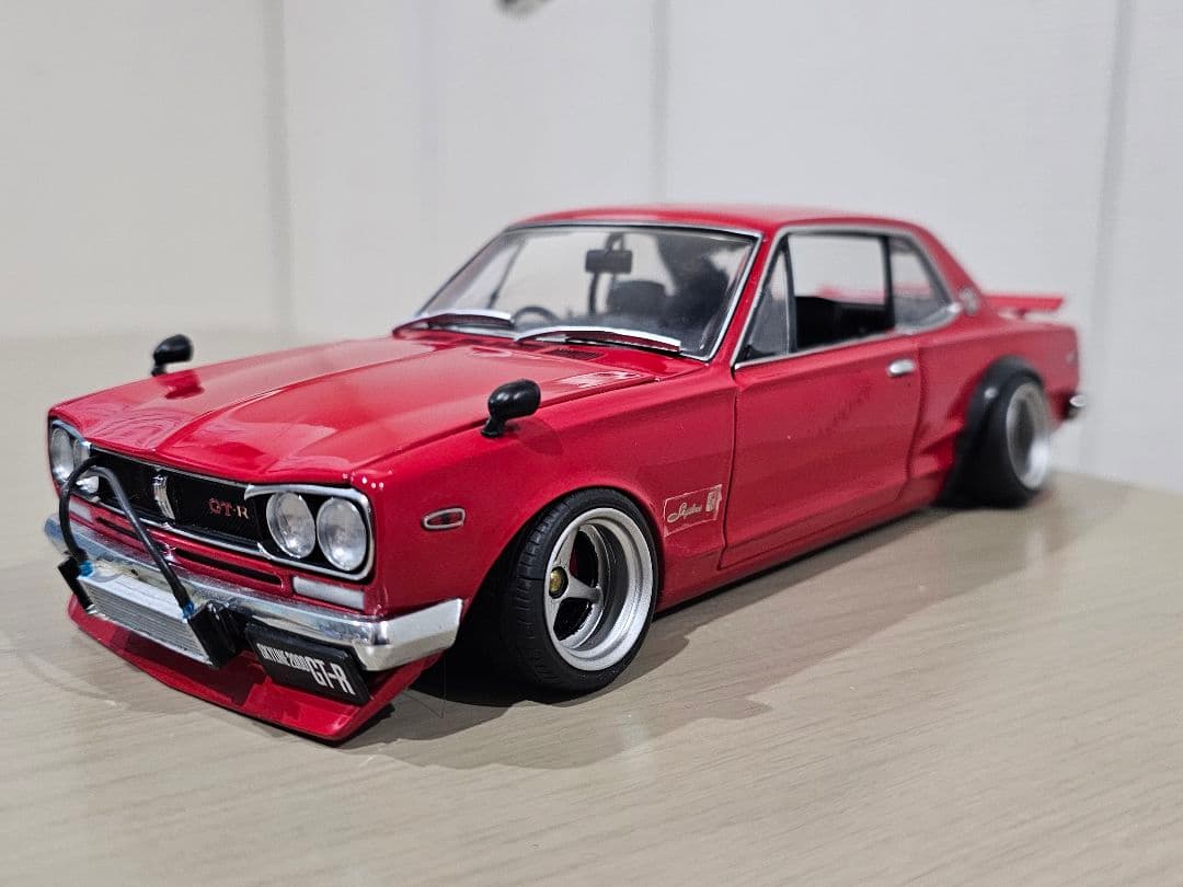 京商　1/18　日産　スカイライン　GT−R 　(KPGC10)