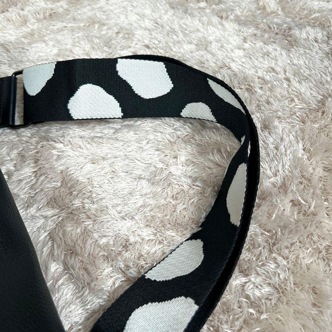 極美品　ear PAPILLONNE ショルダーバッグ ワイド　ダルメシアン