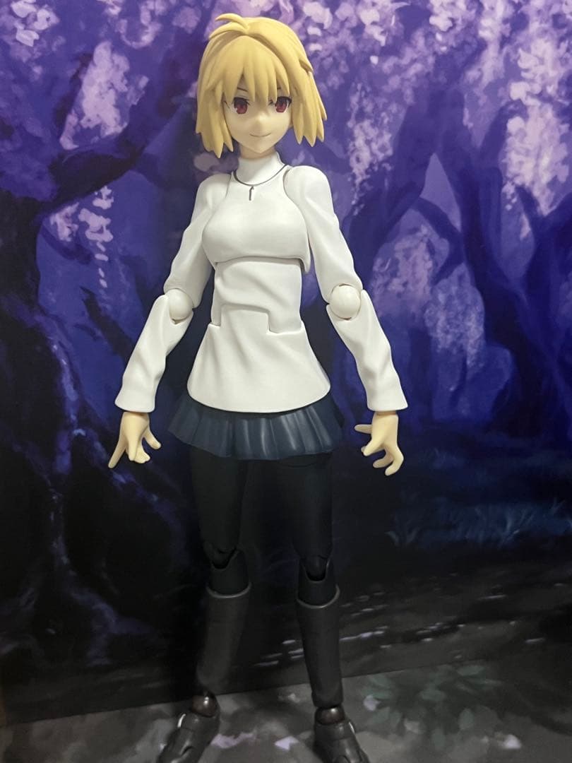 figma アルクェイド・ブリュンスタッド DX (特典)＆シエルDX(眼鏡付)