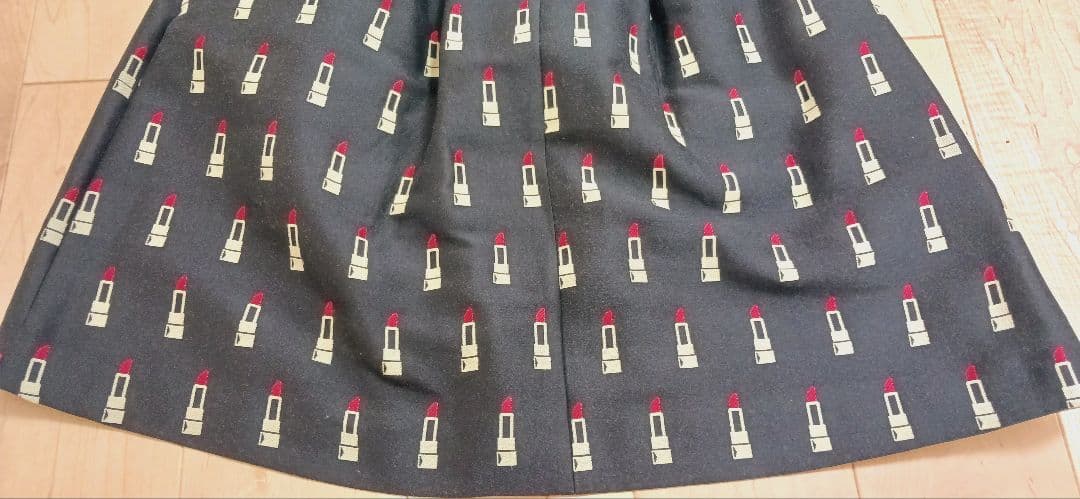 【新品】エムズグレイシー スカート サイズ40 リップ