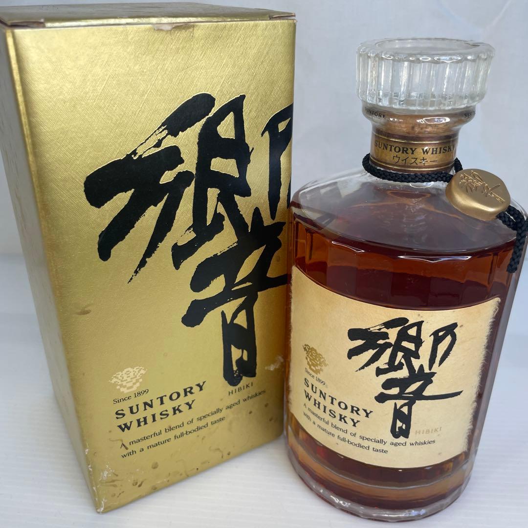 新品未使用サントリー響 700ml 43% 箱入り 箱入り サントリー 響 700ml