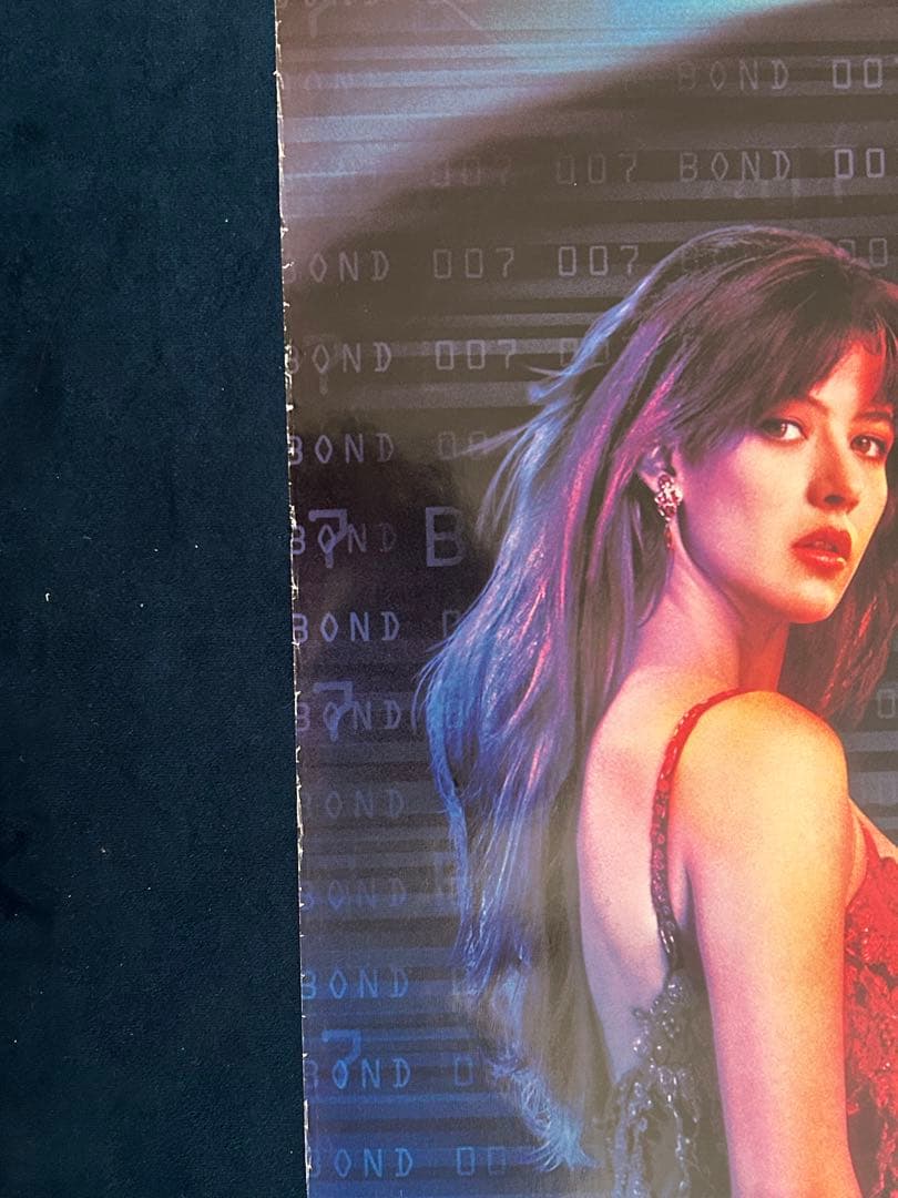 007 ワールド・イズ・ノット・イナフ　USオリジナル映画ポスター