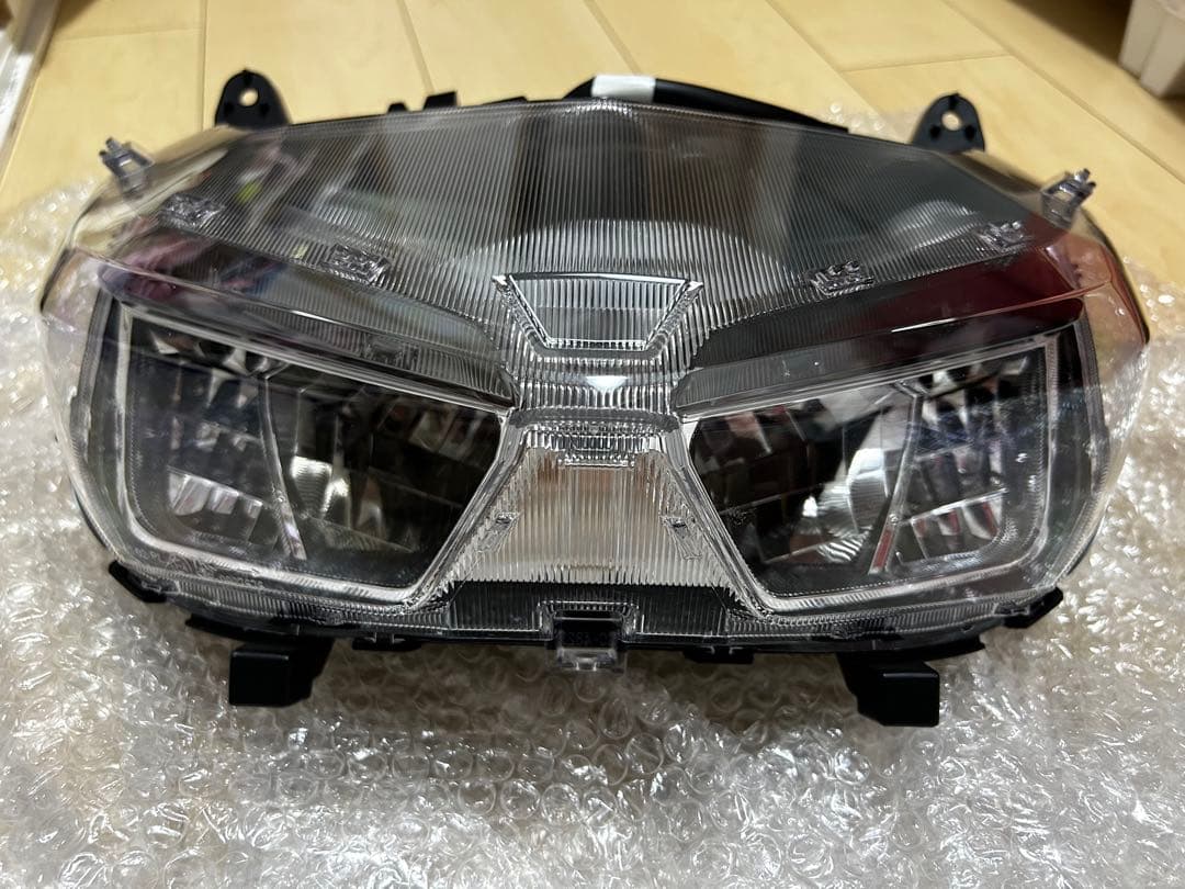 新品未使用】シグナス グリファス 純正ヘッドライト シグナスグリ