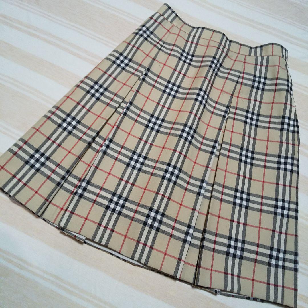 ＊専用です。バーバリーノバチェックスカート 160※極美品