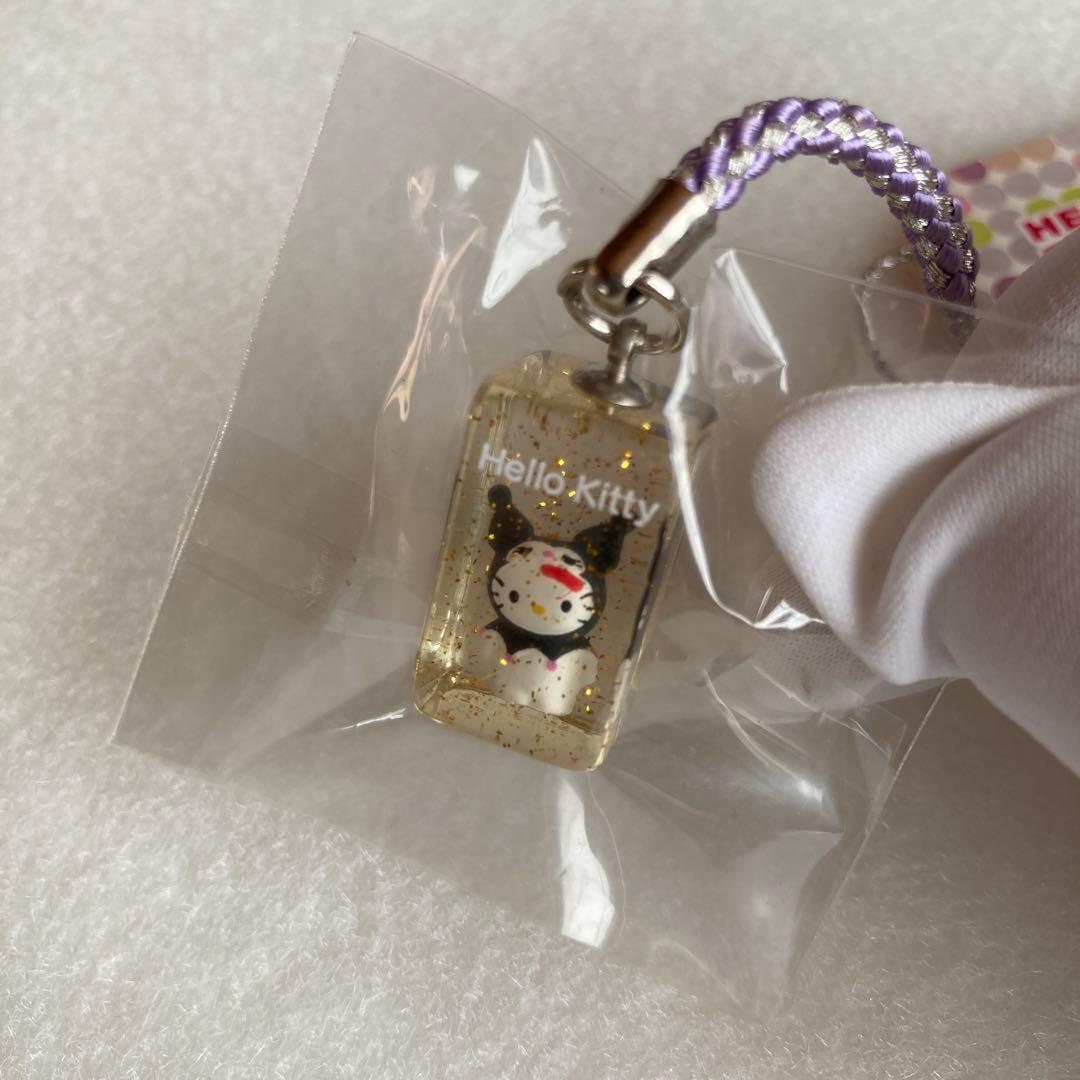 ハローキティ　ストラップ　かぶりんぼキティ　クロミ