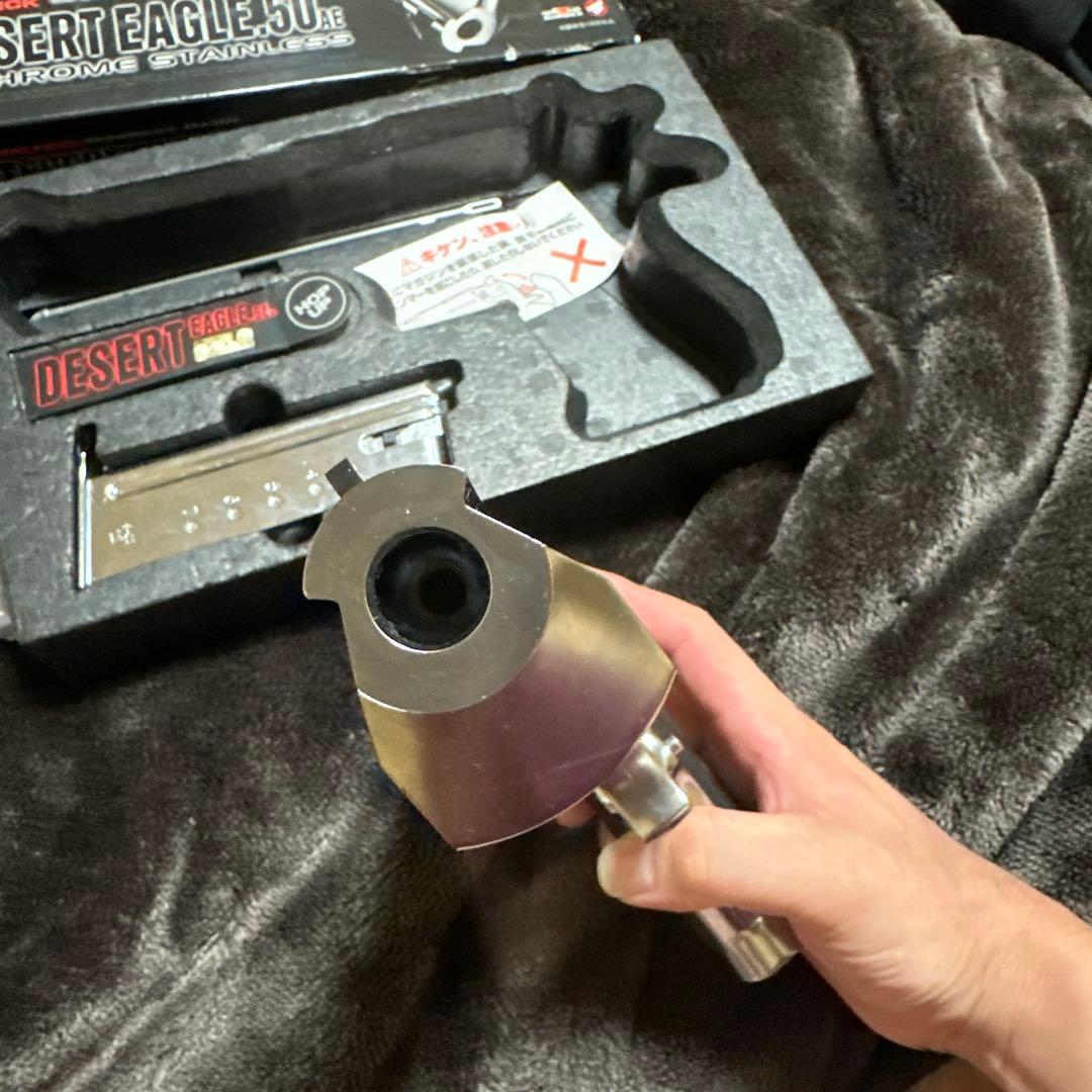 東京マルイ　ガスブロ　DESERT EAGLE .50AE クロームステンレス