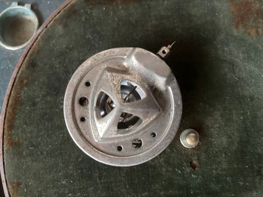 ビンテージ！昭和初期 ドイツ製 ポータブル 蓄音機 おまけあり