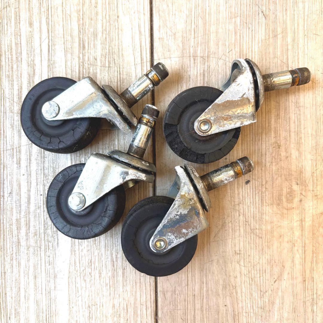 LYON FACTORY STOOL 廃盤品