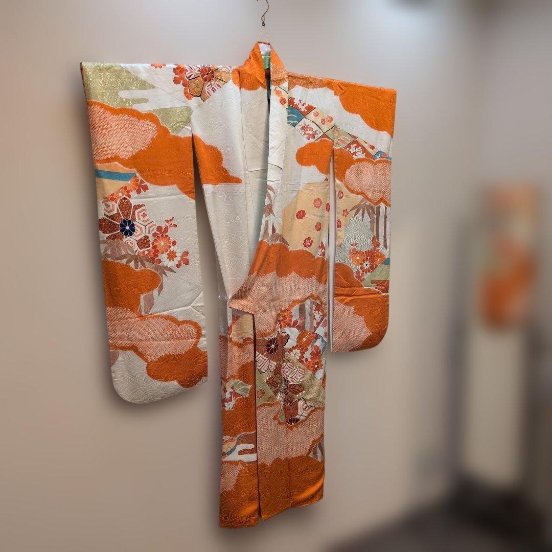 HK07.成人正絹振袖オレンジ金駒刺繍 花柄 伝統絞雲松・梅・紅葉約160cm