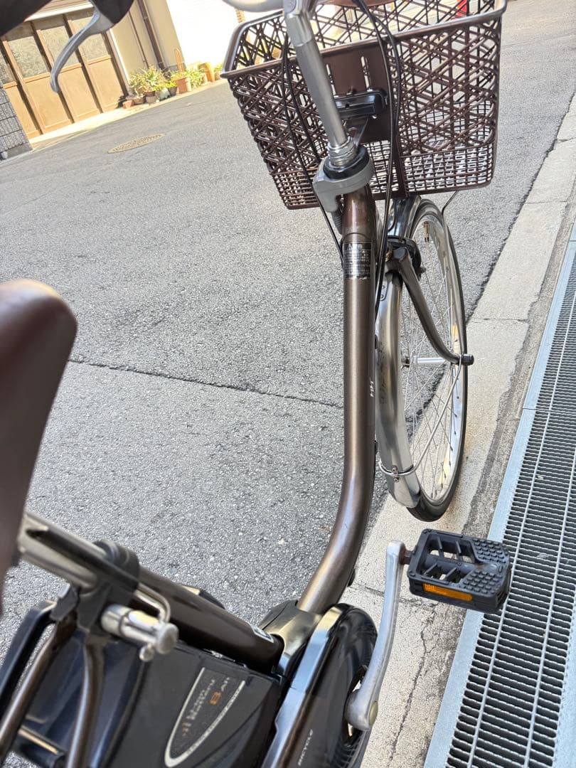 大阪府 パナソニック 電動アシスト自転車 ブラウン 前バスケット付き