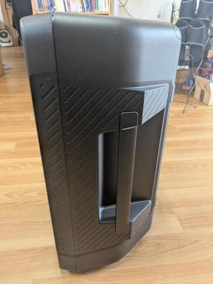 ほぼ新品　JBL IRX112BTパワード12インチポータブルPAスピーカー①