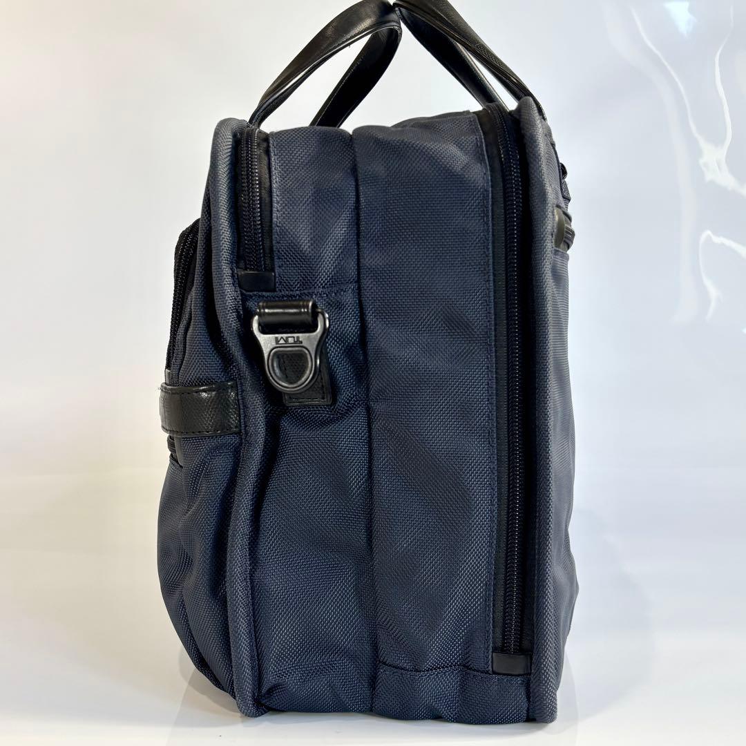 美品 トゥミ ソフネット 2WAY ブリーフケース ネイビー ビジネスバッグ