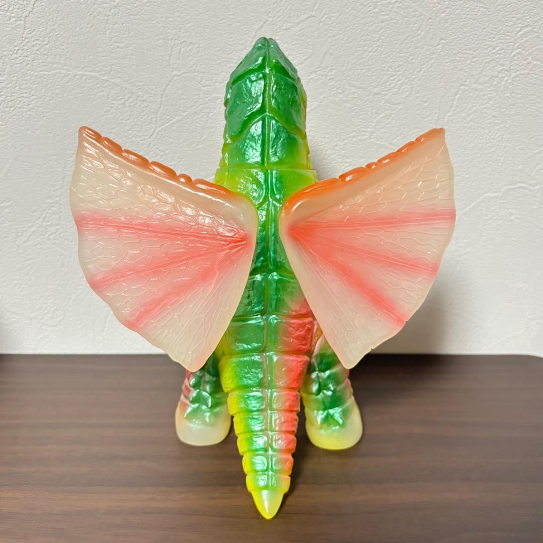 ウルトラマン ブルマァク ドラコ 乳白色