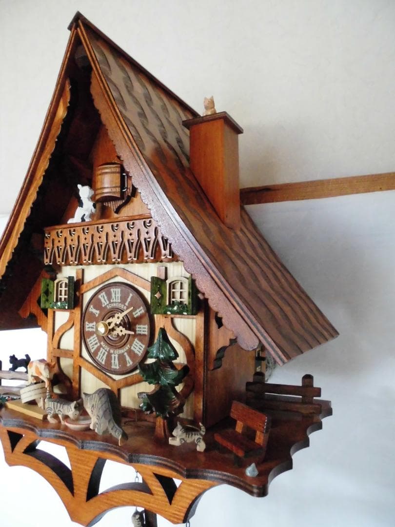 『美品』ドイツ・シュナイダー　からくり掛け時計　カッコウ時計　8匹の猫