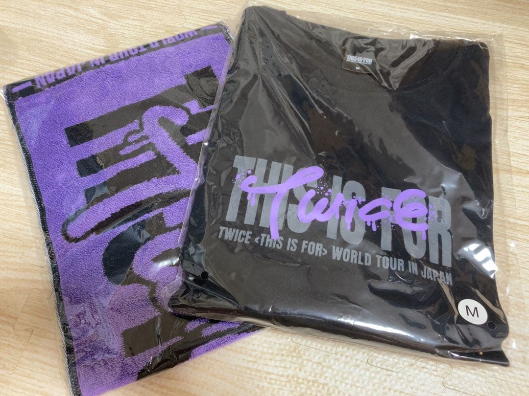 新品TWICE THIS IS FOR サナ マフラータオル&TシャツM 新品TWICE THIS