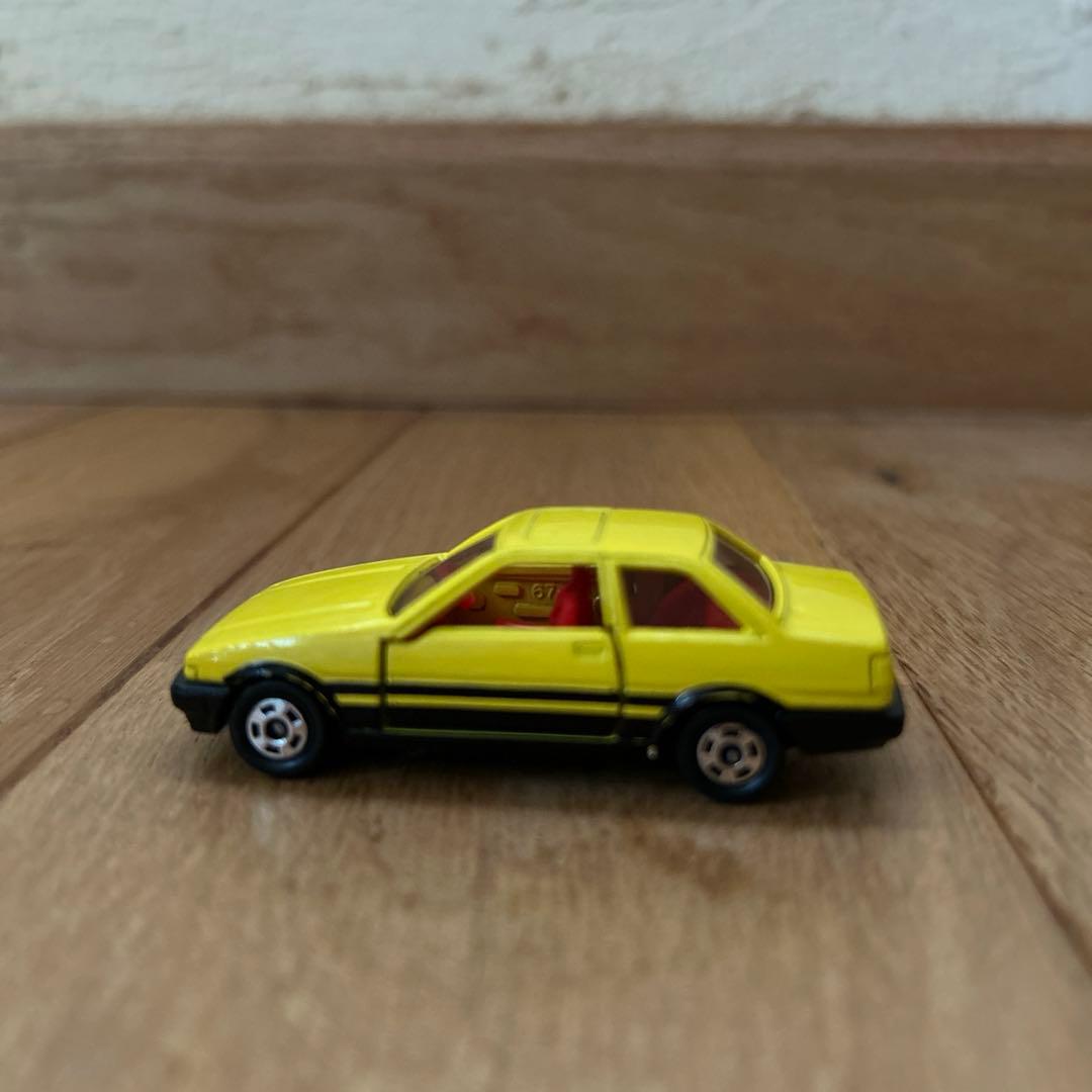 tomica トヨタカローラレビン3ドア&スプリンタートレノ2ドア