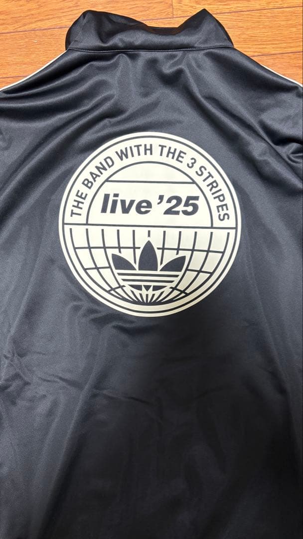 adidas x oasis ツアー ファイヤーバード トラックトップ 黒 - メルカリ