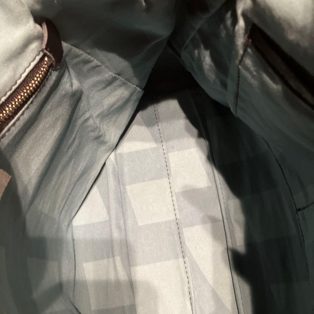 soutiencollar 黒 レザーハンドバッグ