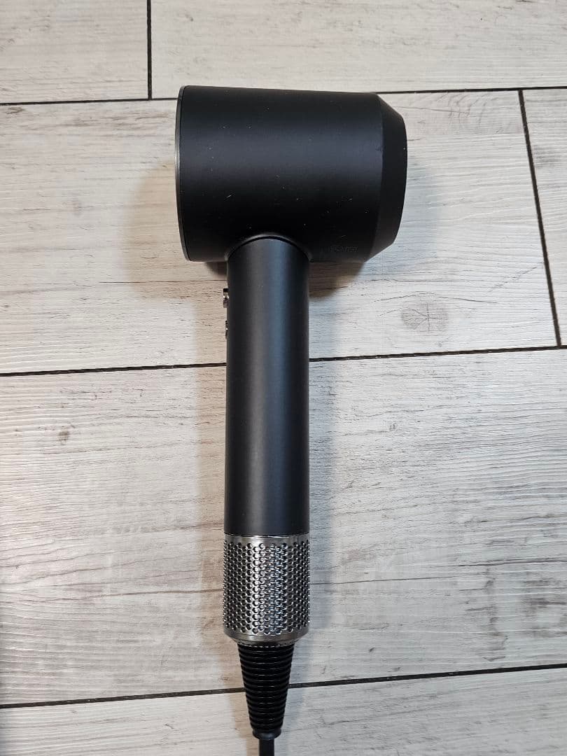 hd08アタッチメントダイソン　メンテナンス済み　dyson hd08　ブラック