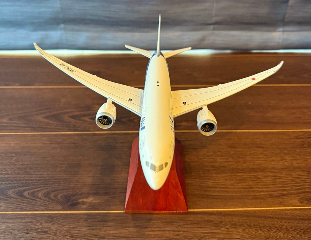 ANA 完成品 1/200 ボーイング787-8 ドリームライナーJA804A