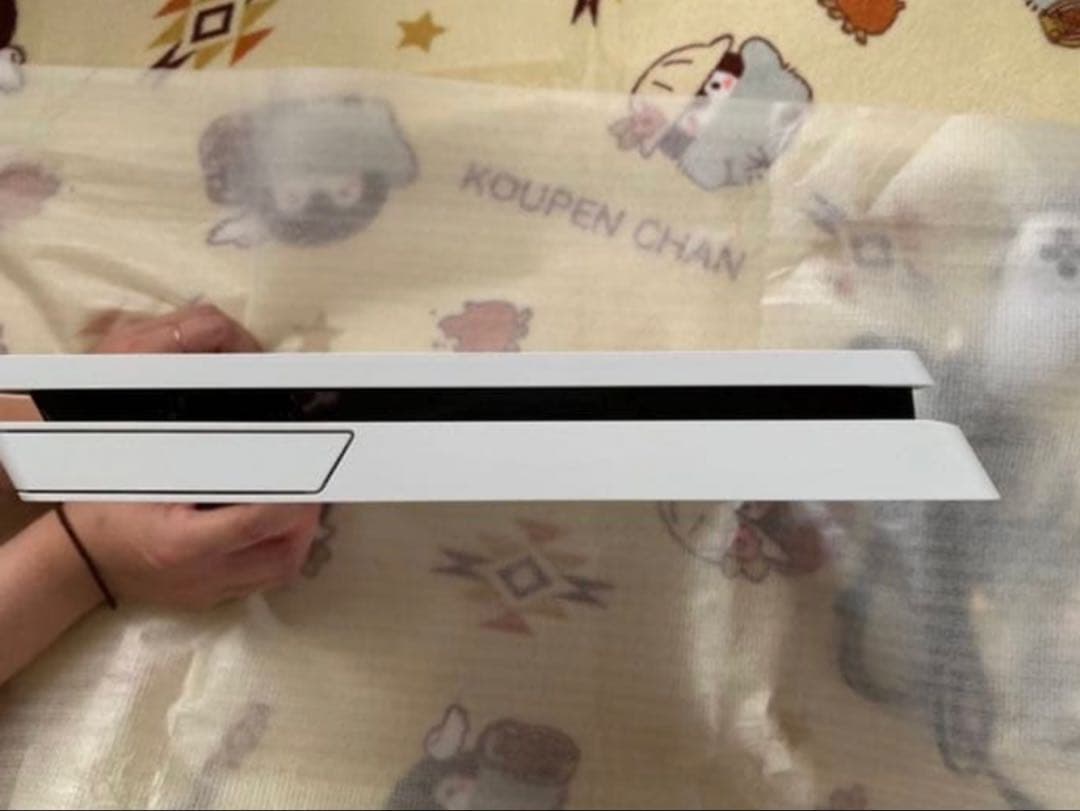 PlayStation4 CUH-2100B B02 グレイシャーホワイト1TB