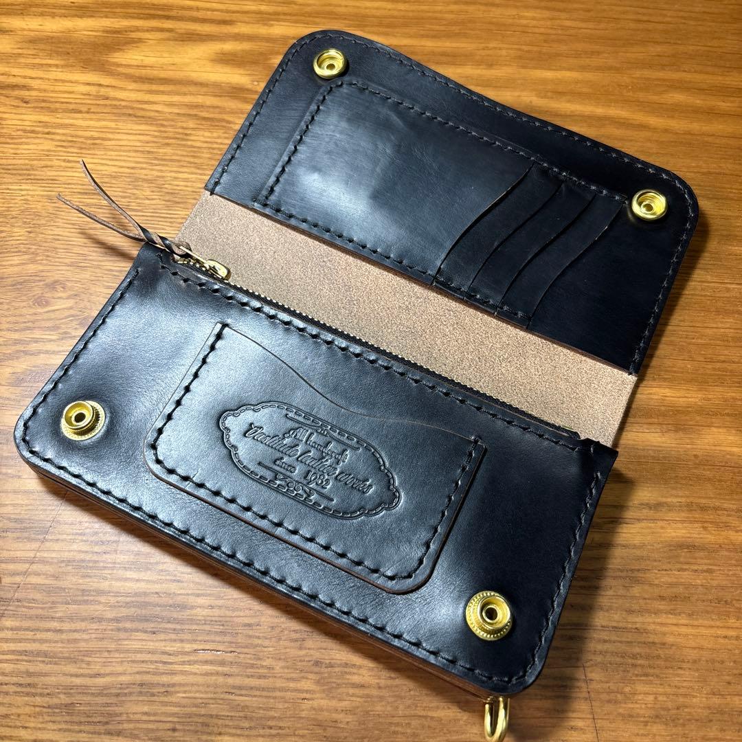 23　ロングウォレット 3層タイプ フリーポケット付き　クロムエクセル