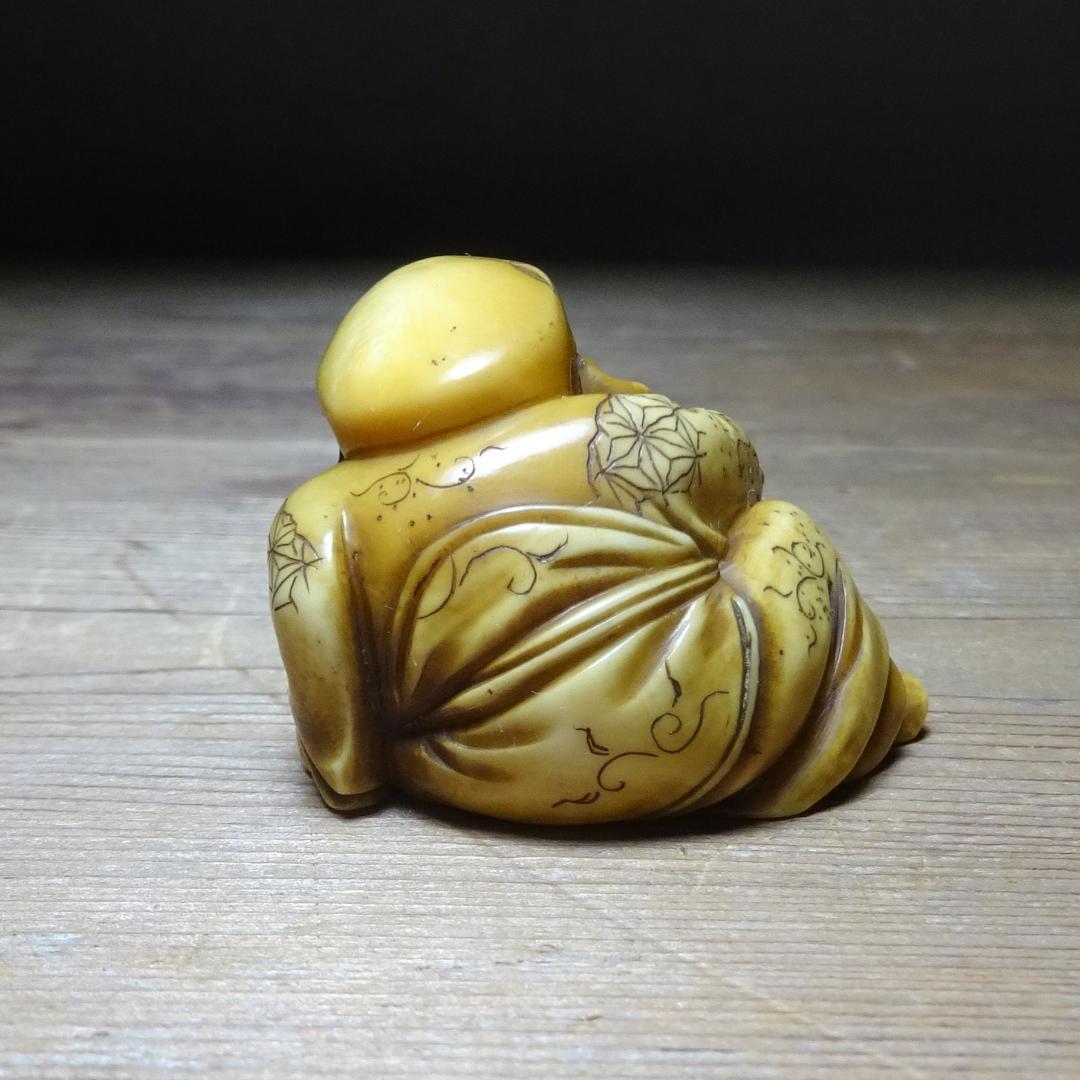 d*7様 根付 大黒様と鼠 ネズミ 時代 提げ物 煙草入れ 玉 文 ？